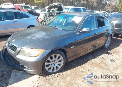 2006 BMW 330Xi из США, поврежденный, VIN WBAVD33556KV60142